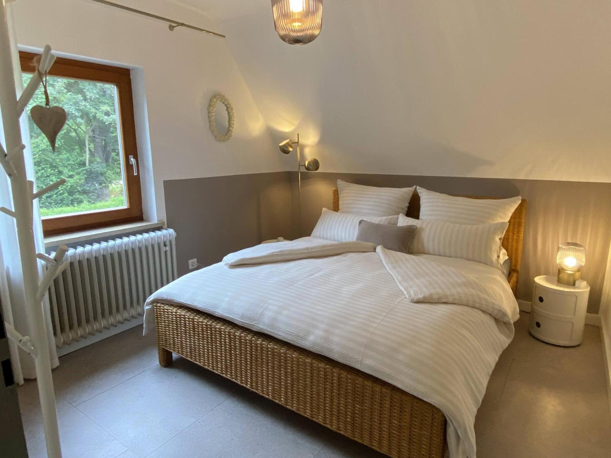 Messe- & Ferienhaus Gertraud Am Ludwigskanal, 24 H Self Check-In, Gratis Parken Wendelstein Bagian luar foto